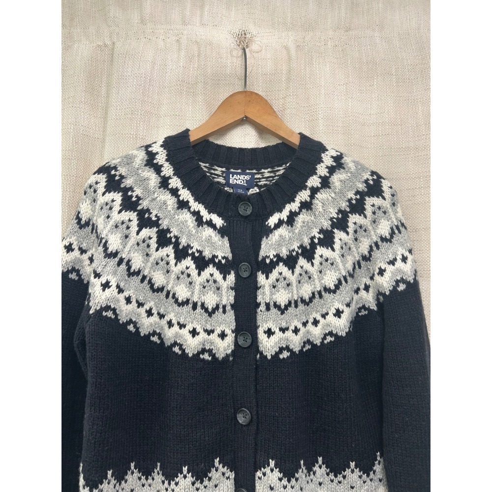 Lands' End Womens XS Cozy Lofty Fair Isle Cardigan Sweater Crew Neck Button - Picture 3 of 5